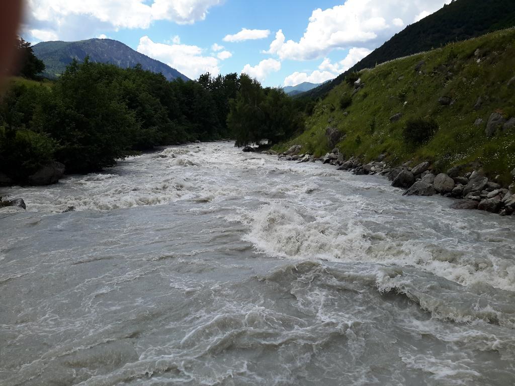 Guesthouse Robinzon Lalkhori Kültér fotó